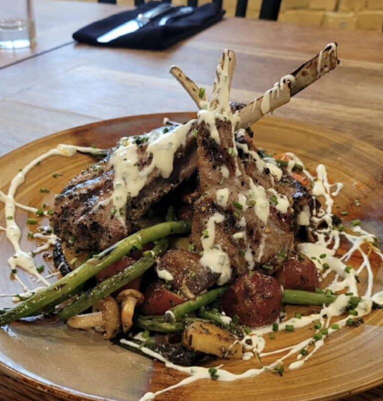 355677280 664934129010580 7940549860731273921 n 768x804